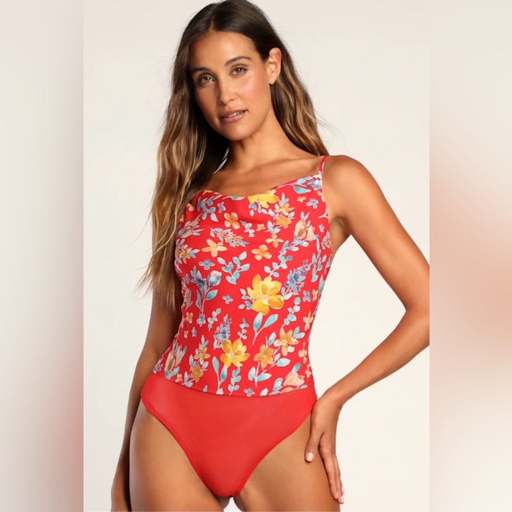 NWT Lulus Bodysuit - Picture 4 of 9